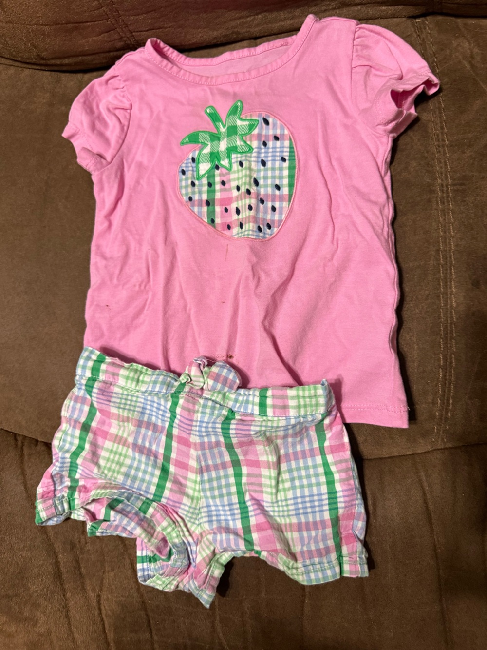 crown & ivy Baby Pink Strawberry Appliqué Tee